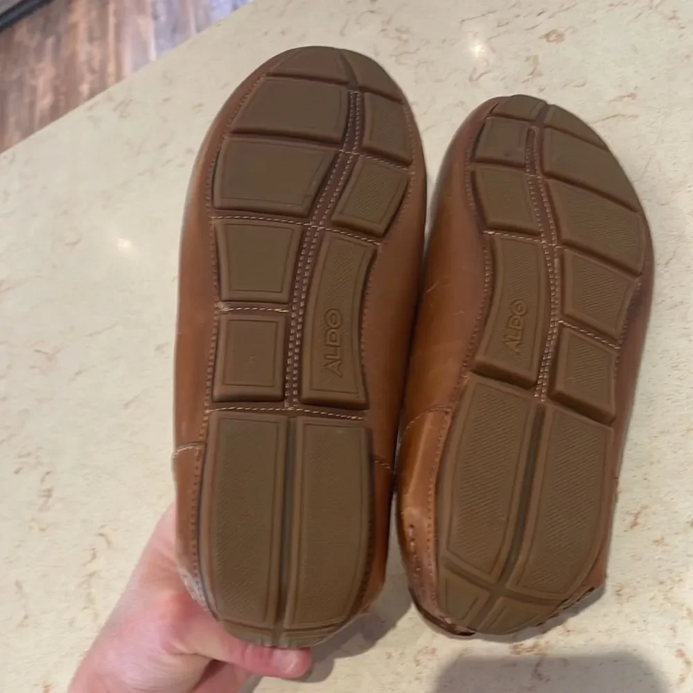 Aldo tan loafers SZ 10